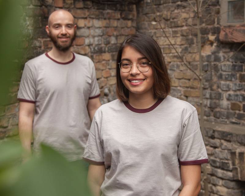 Päfjes - Basic Ringer Unisex T-Shirt Bio & Fair Gehandelt Aus Baumwolle Taupe von paefjes