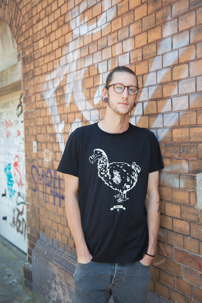 päfjes Vogel Dodo Polly - Fair gehandeltes Männer T-Shirt - Black von päfjes