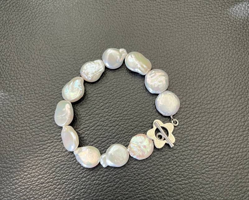 Echte Süßwasser Weiße Münzperlen & Silber Armband von pamshaffer