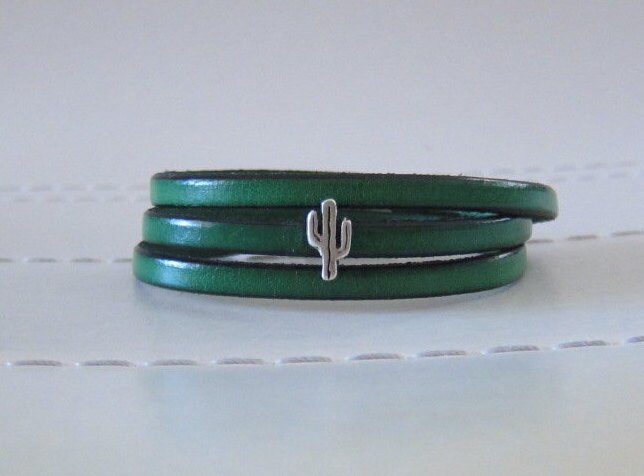 Grünes Flachreglase-Reklulten-Armband Mit Cactus-Dia von pamshaffer