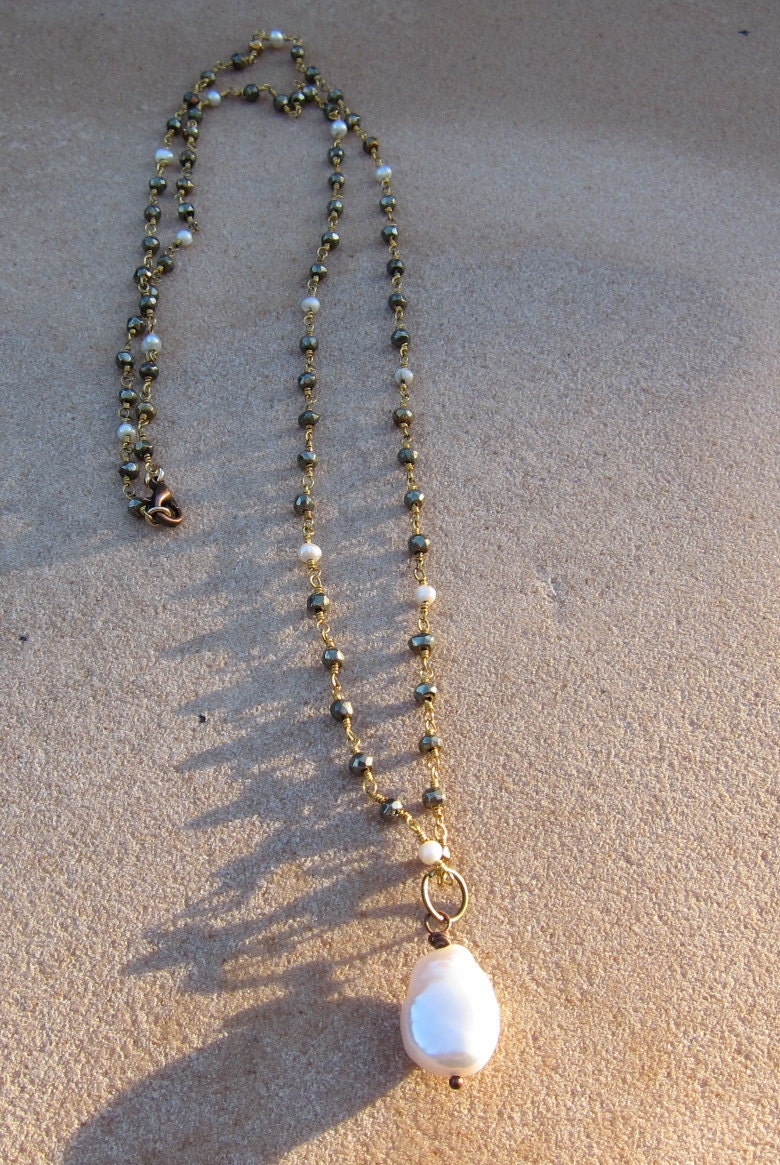 Hämatit Und Perle Rosenkranz Kette Halskette Mit Anhänger von pamshaffer