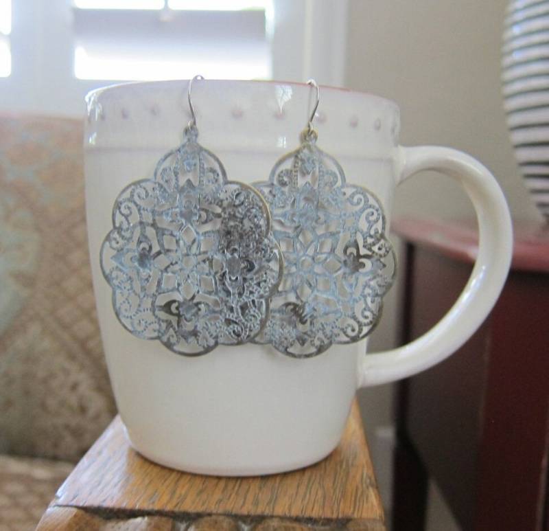 Weiß Gewaschen Doily Filigran Filigrane Ohrringe Große Runde von pamshaffer