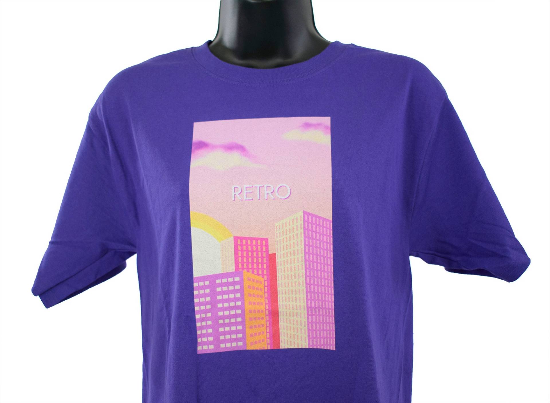 Retro Anime Sunset Shirt Retro Anime Sunset Shirt von pandyapparel