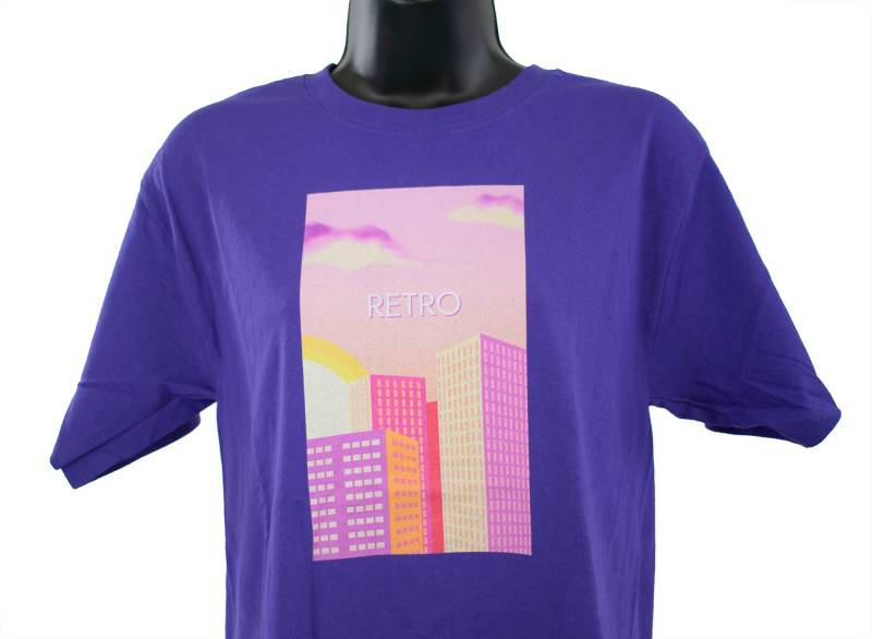 Retro Anime Sunset Shirt Retro Anime Sunset Shirt von pandyapparel