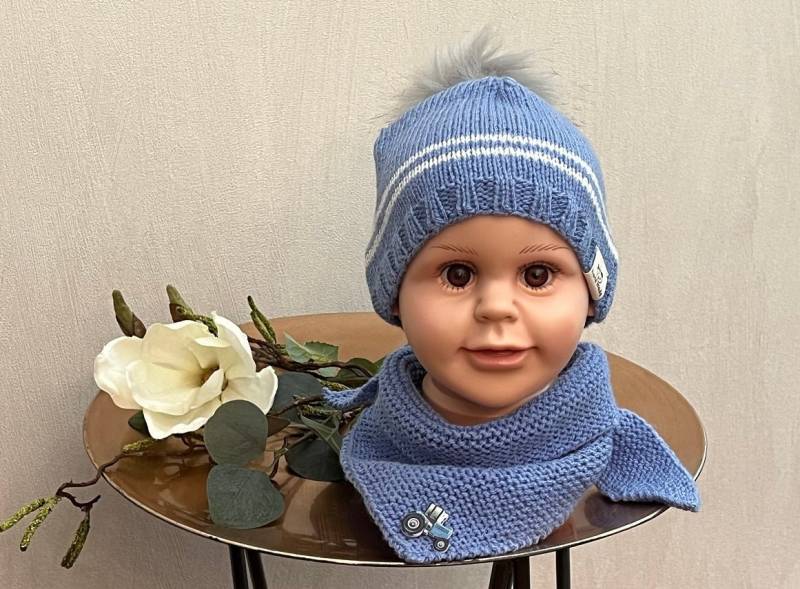 Baby-Garnitur ... Mütze + Dreieckschal von paperandmorevonUte