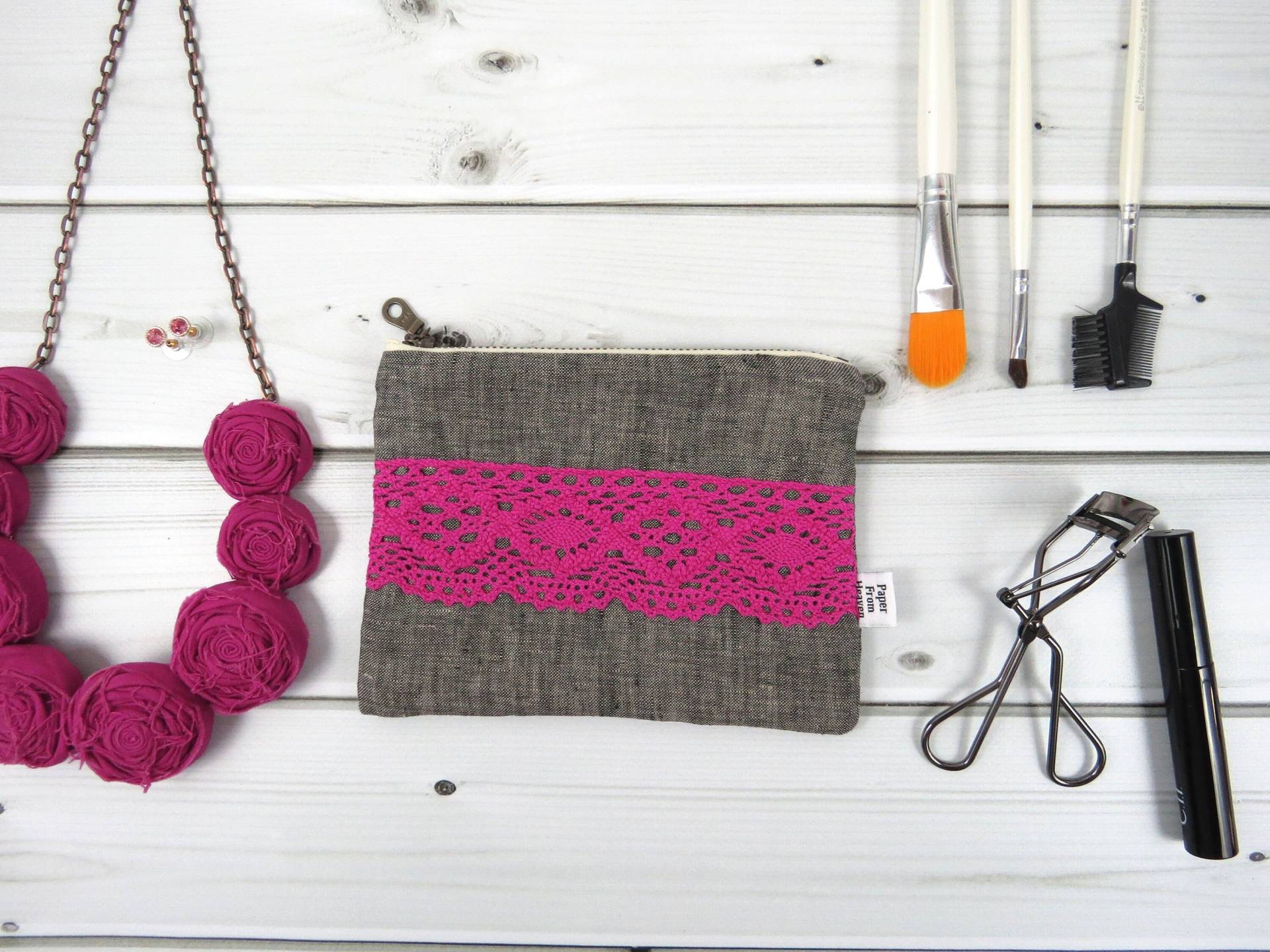 Clutch Mit Spitze Und Reißverschluss in Klein - Amanda Graphite Vintage Tasche Aus Baumwolle Spitze, Kosmetiktasche, Reisepass, Geschenk Zum Clutch Mit Spitze Und Reißverschluss in Klein - Amanda Graphite Vintage Tasche Aus Baumwolle Spitze, Kosmetiktasche, Reisepass, Geschenk Zum von paperfromheaven