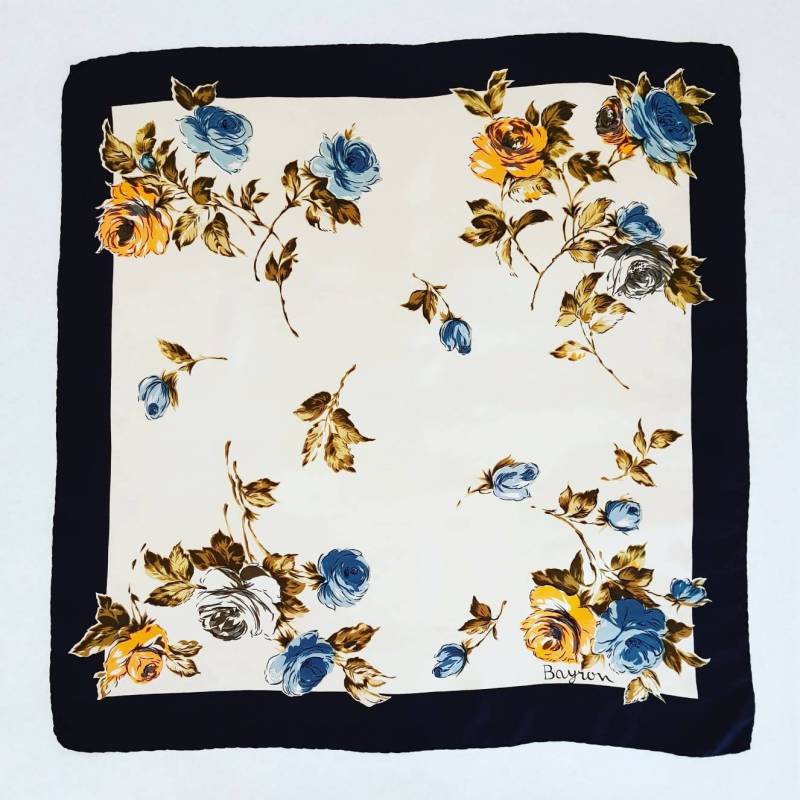 Bayron Milano Vintage Schal Aus Reiner Seide von passatosetoso