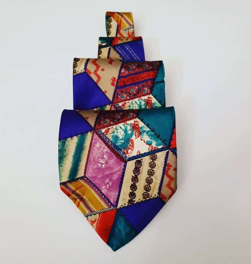 Moschino Cravatta Vintage von passatosetoso