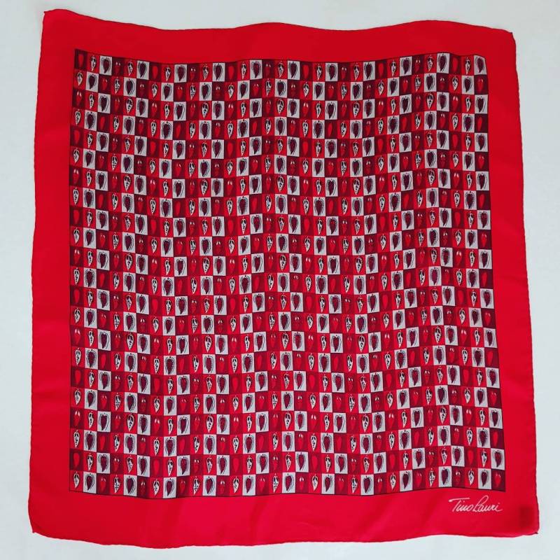 Tino Lauri Vintage-Schal Aus Reiner Seide von passatosetoso