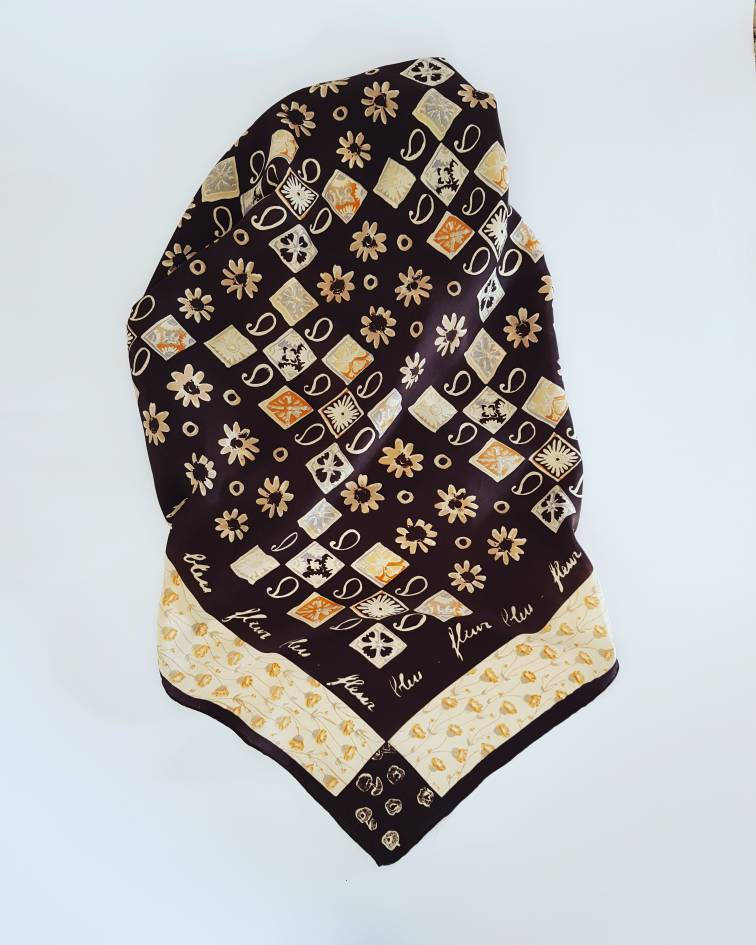 Vintage Blauer Blumenschal von passatosetoso