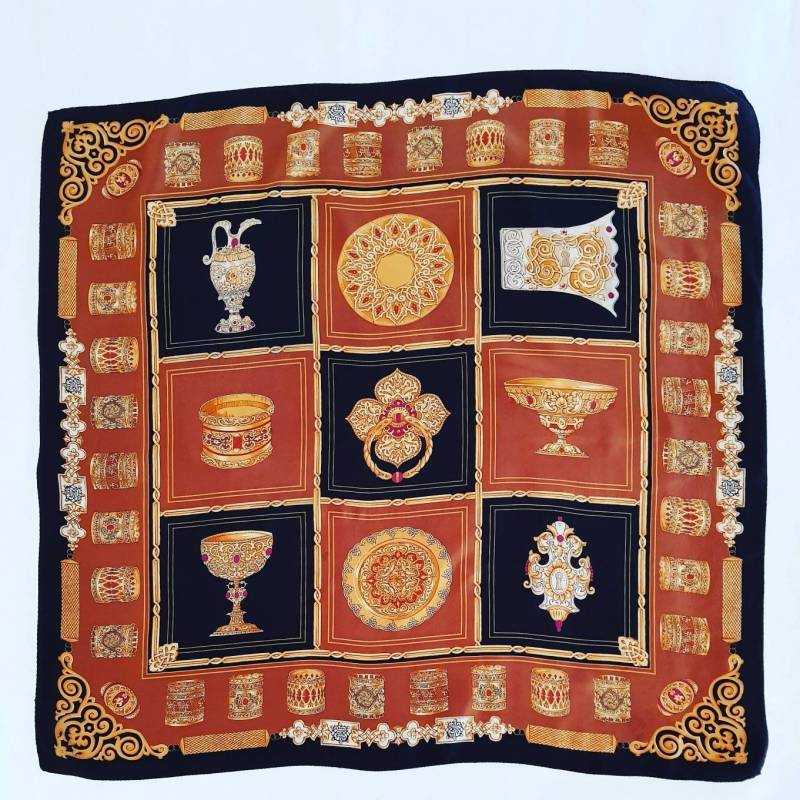 Vintage Schal Aus Reiner Seide „Antike Vasen" von passatosetoso