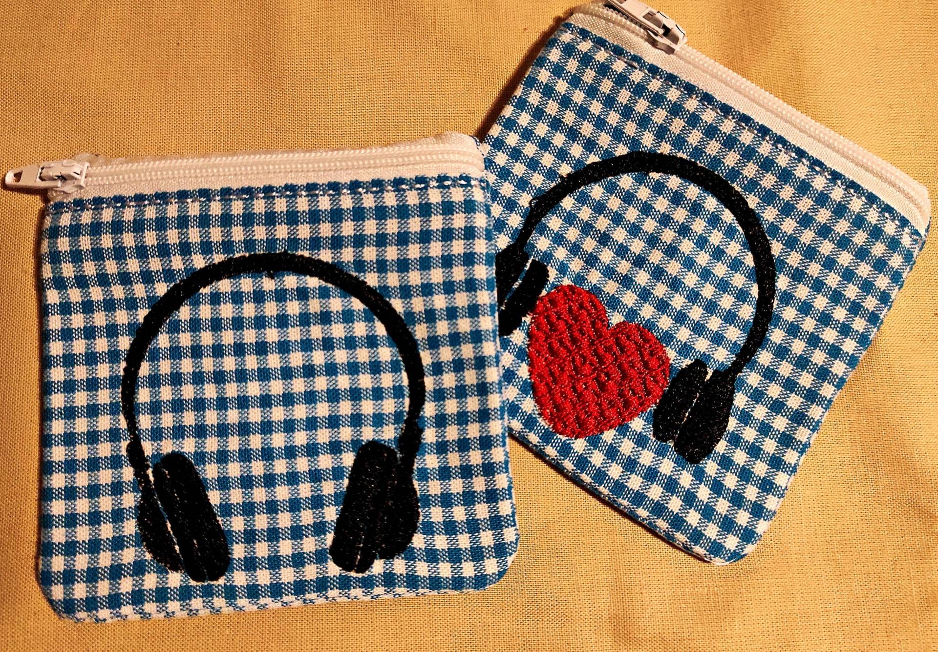 Tasche Kopfhörer Täschchen von patchanddressBerlin