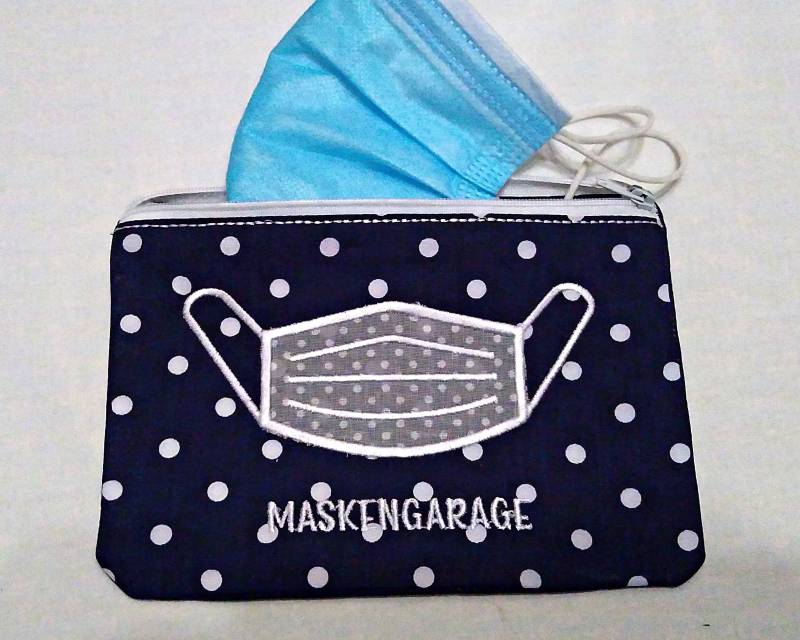 Tasche Täschchen Utensilo Personalisiert Versch. Farben von patchanddressBerlin