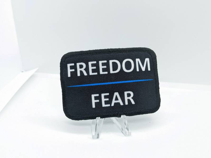 Freedom Over Fear 2 "x3" Abnehmbarer Patch Mit Klettverschluss von patchesNplates