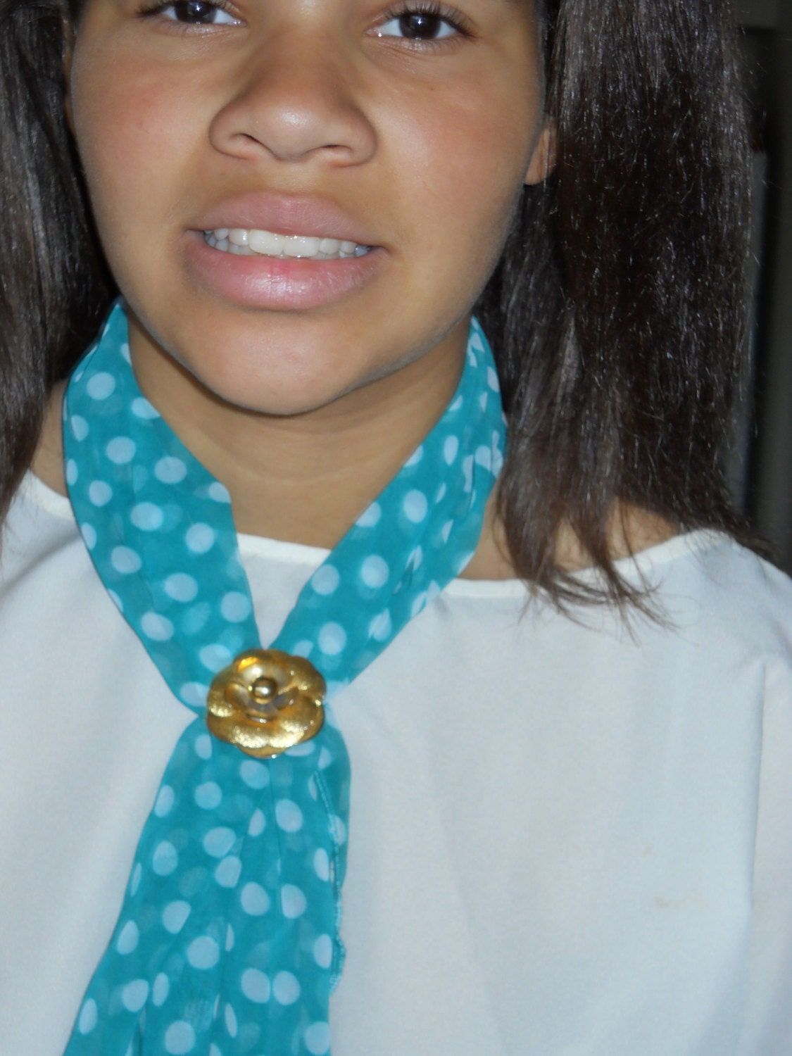 Mittellange Se-Hellgrün, Weiße Polka Dot Rayon Scaft. Ich Bin 43 1/2" Lang Und 12" Breit. Kann Um Den Hals Binden Oder Kopf Wickeln von patscrafts