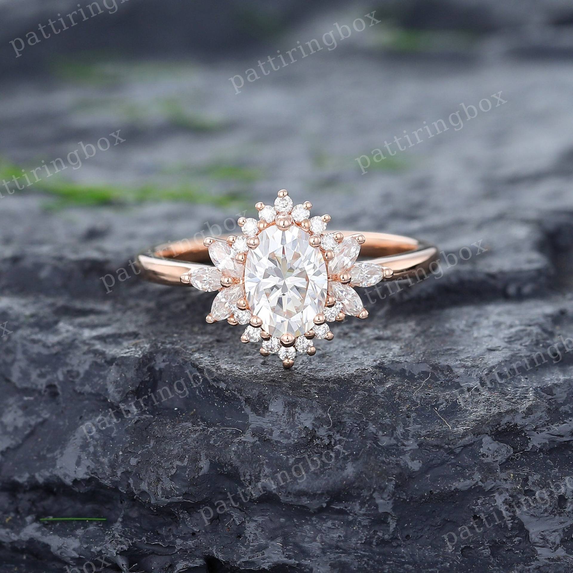 Einzigartige Oval Moissanite Verlobungsring Vintage Rose Gold Marquise Diamant Halo Cluster Ring Hochzeit Jahrestag Versprechen Ring von pattiringbox