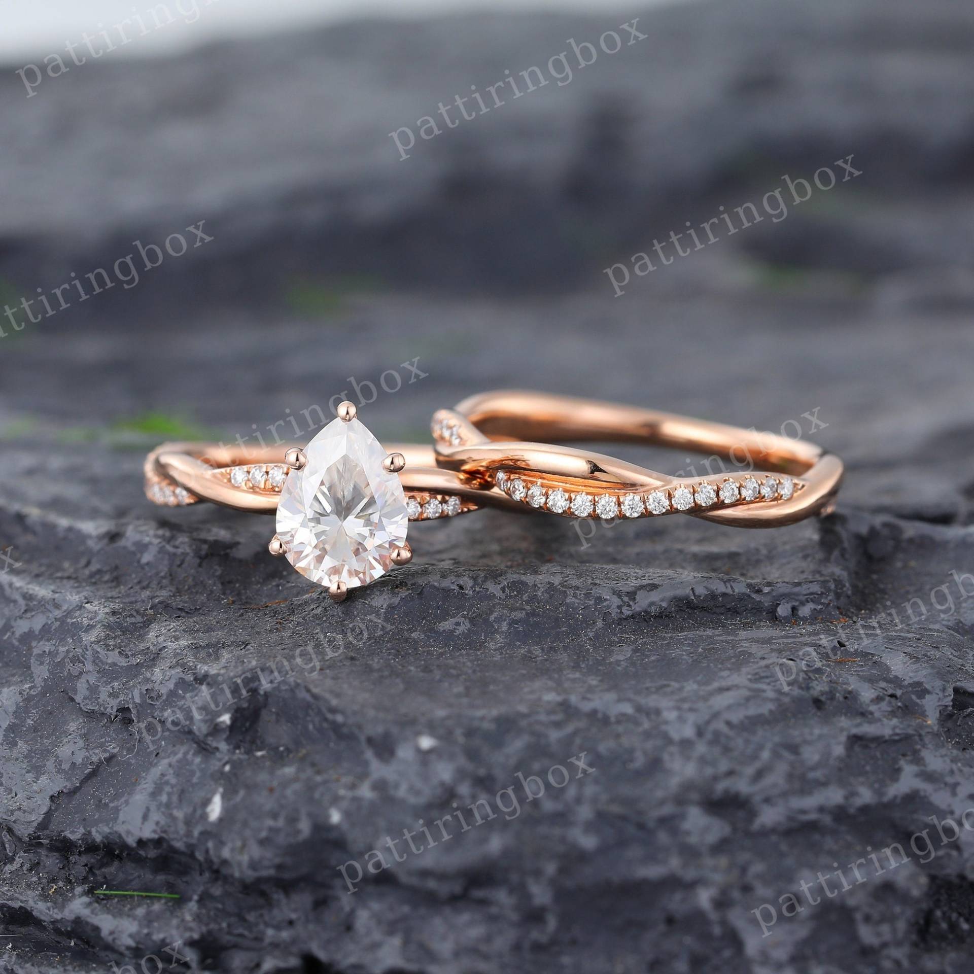 Pear Moissanite Verlobungsring Set Vintage Einzigartige Rose Gold Twisted Braut Infinity Diamant Ehering Jubiläum Versprechen Ring Her von pattiringbox