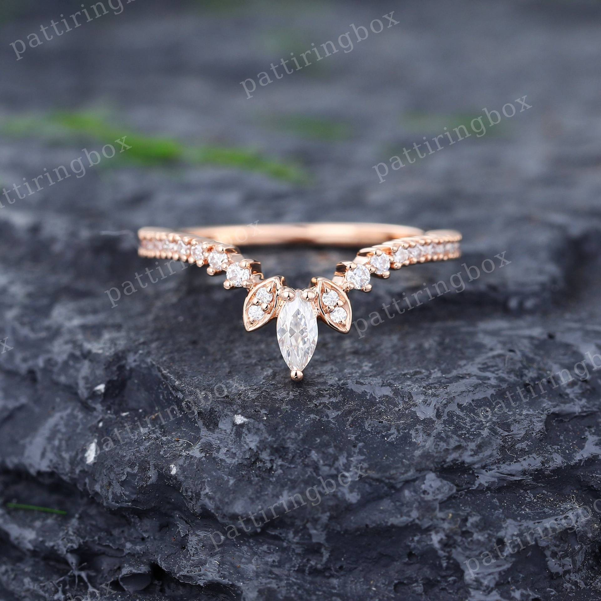 Rose Gold Gebogener Ehering Vintage Frauen Marquise Moissanite/Diamant Stapelbar Passender Ring Jahrestag Versprechen von pattiringbox