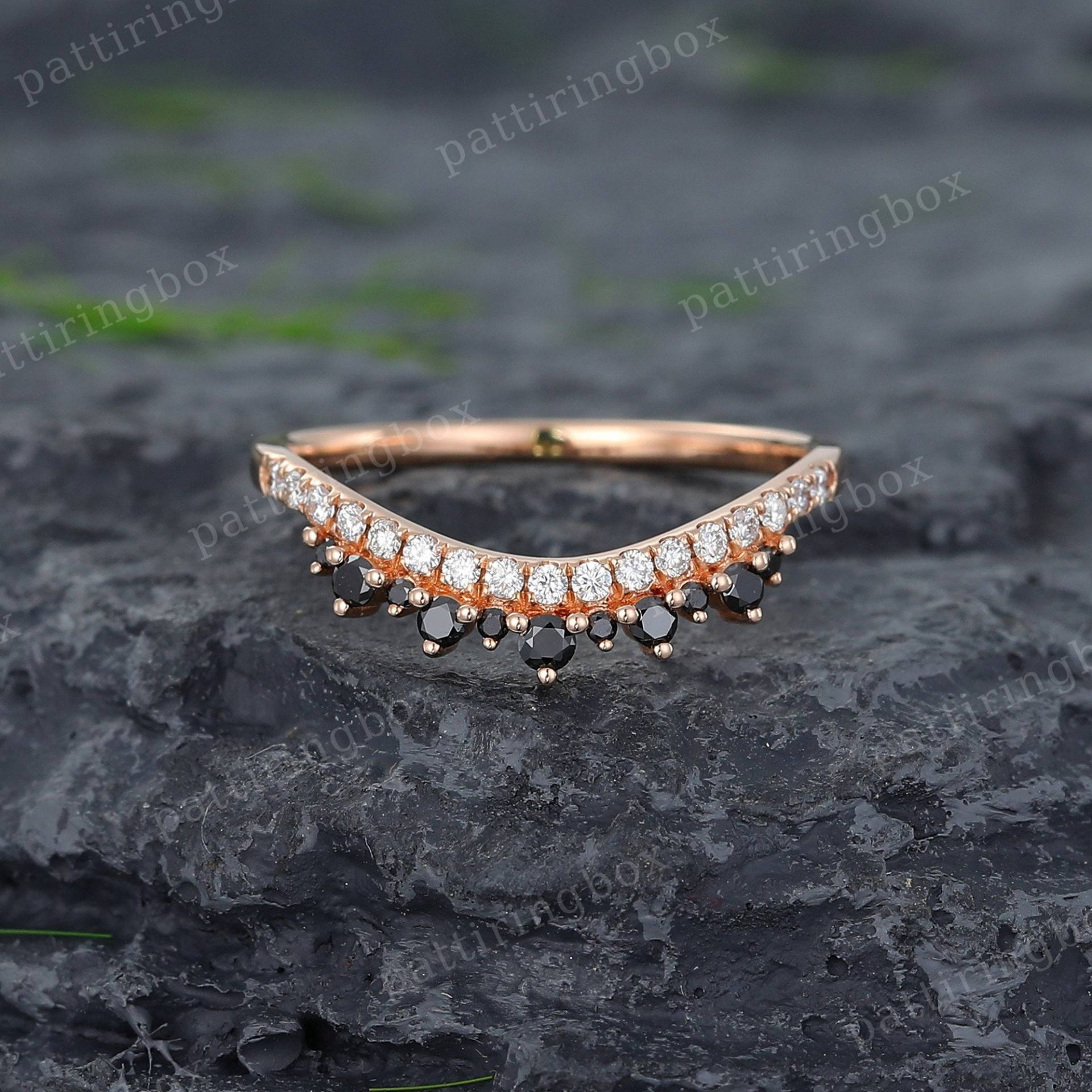 Vintage Geschwungener Ehering 14K Rose Gold Black Diamond Frauen Diamant Unikat Stapel Matching Ring Jubiläum Versprechen von pattiringbox