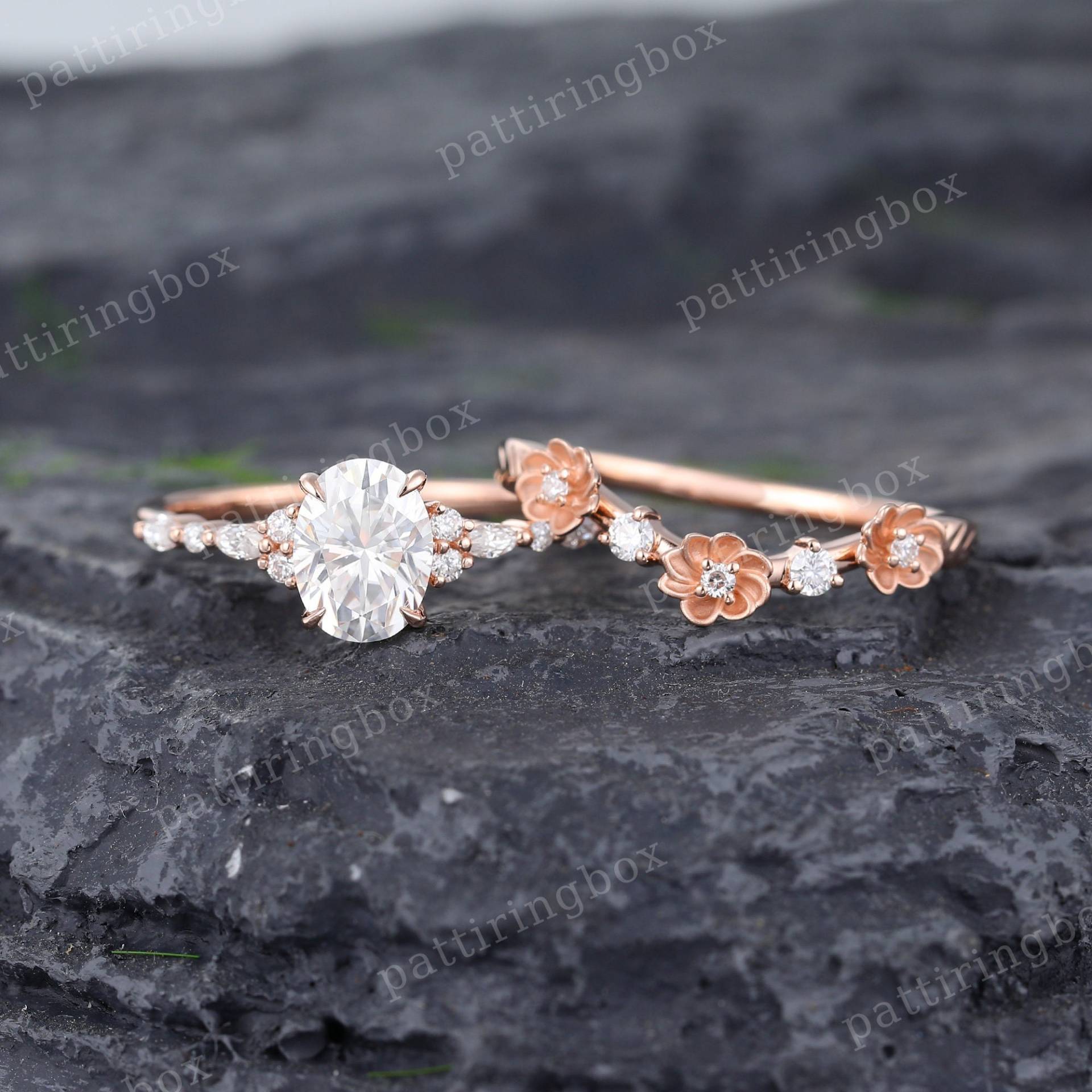 Vintage Oval Moissanite Verlobungsring Set Einzigartige Rose Gold Blume Art Deco Diamant Gebogen Ring Braut Jubiläum Versprechen Geschenk von pattiringbox