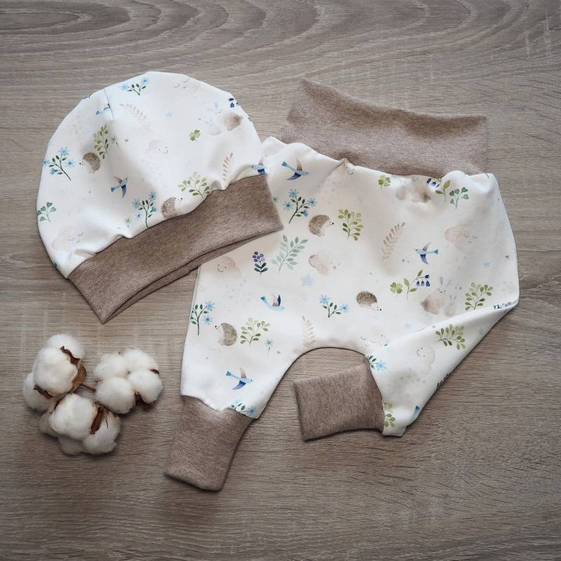 Baby Frühling Wolken Häschen Igel Pumphose Mütze Set Jersey Weiß Creme Blüten Sternchen Kinder Hose von paulchens