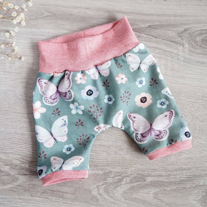 Kurze Hose Größe 56 Babys Schmetterlinge Mint Pumphose Blumen Mädchen Rosa Lila Jersey Sommer von paulchens