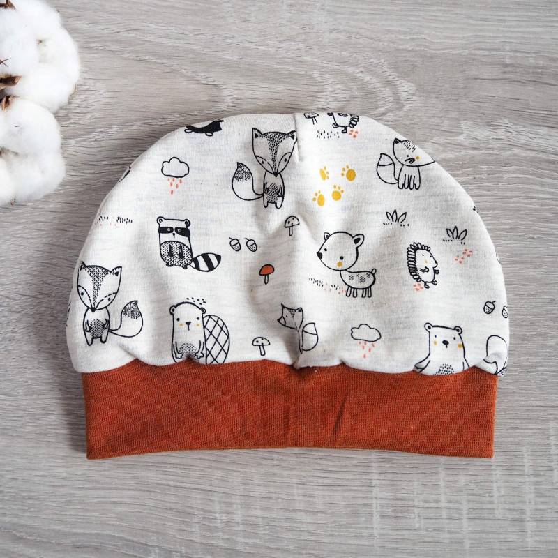Mütze Baby Waldtiere Creme Rost Rostrot Kleinkind Kinder Beanie Jersey Fuchs Reh Eichhörnchen Bär Waschbär Herbst von paulchens
