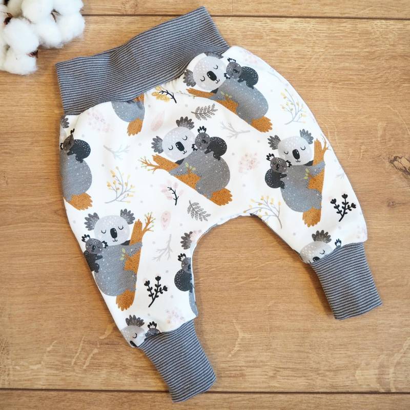 Pumphose Baby Koala Grau Mädchen Junge Hose Kind Australien Jersey Tragebaby Geringelt von paulchens