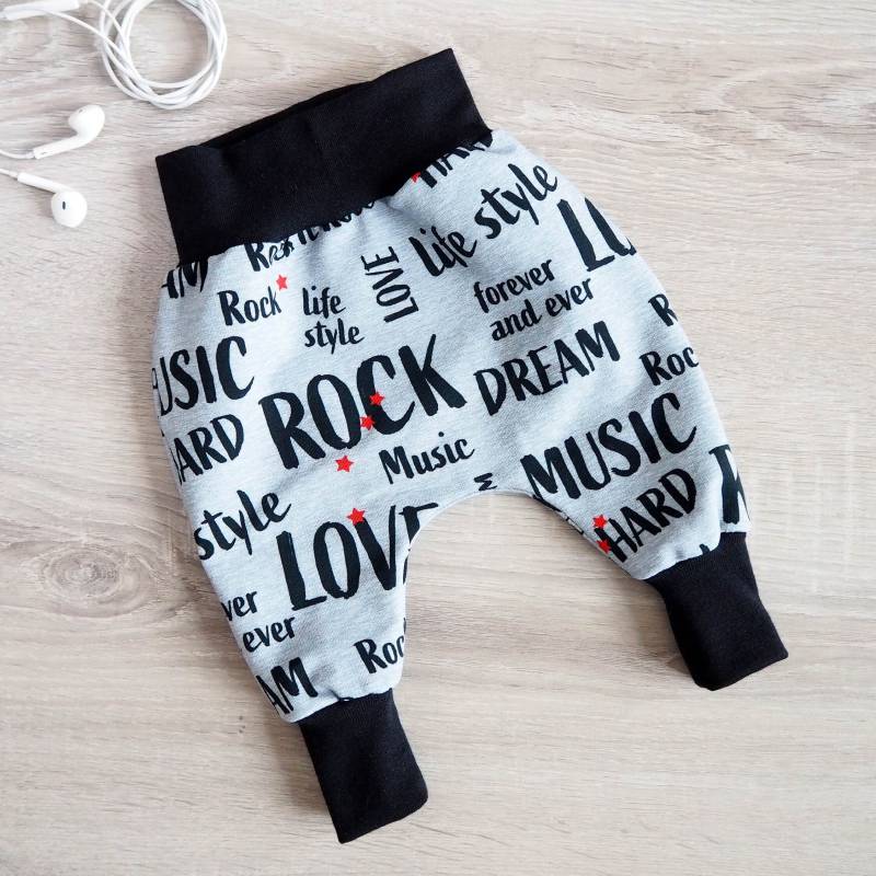 Pumphose Baby Music Love Rock'n'roll Graumeliert Schwarz Junge Mädchen Kleinkind Sommersweat French Terry Rockmusiker von paulchens