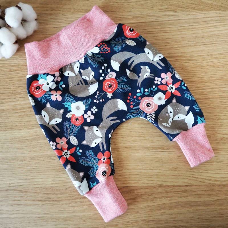 Sweathose Baby Füchse Blumen Mädchen Pumphose Winter Rosa Dunkelblau Kleinkind Kuschelhose Fuchs Mama Papa Kinder Hose von paulchens