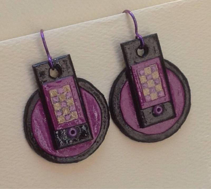 Pflaume Lila Papier Ohrringe Von Paula von peacefulworlddesigns