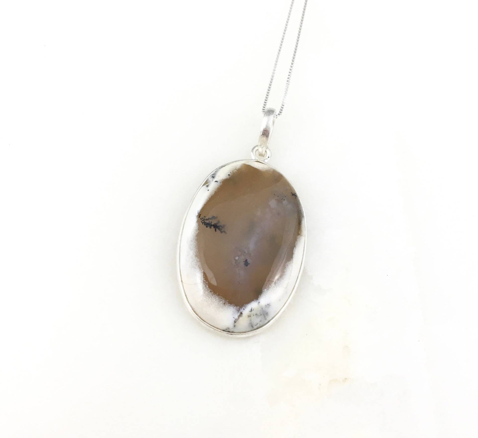 Vintage 925 Sterling Silber Dendritic Opal Anhänger Halskette von peachandtweed