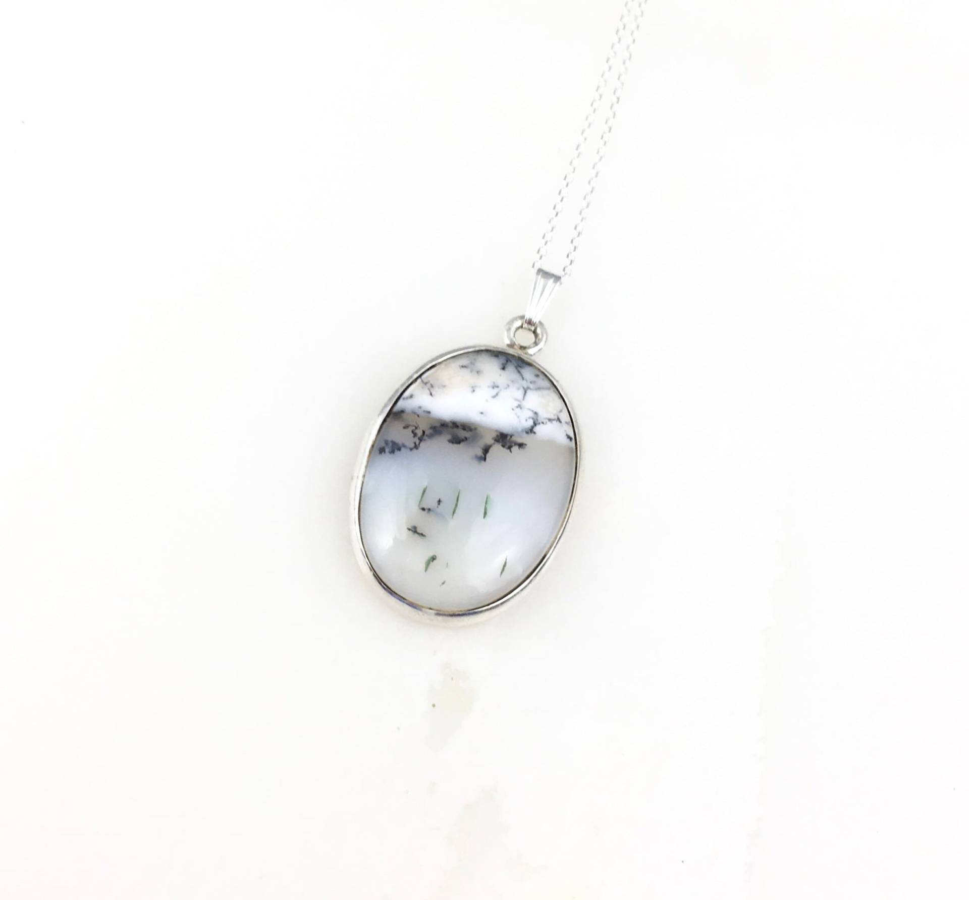 Vintage 925 Sterling Silber Dendritic Opal Edelstein Kristall Anhänger Halskette von peachandtweed