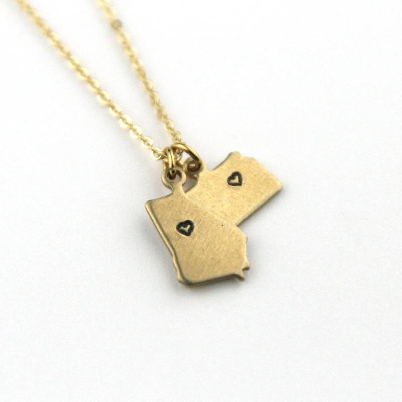 Doppelstand Herz Halskette | Personalisierte Zustand Heimatstadt Geschenk Umzugsgeschenk Beste Freunde Doppelstand Herz Halskette | Personalisierte Zustand Heimatstadt Geschenk Umzugsgeschenk Beste Freunde von peachtreelane