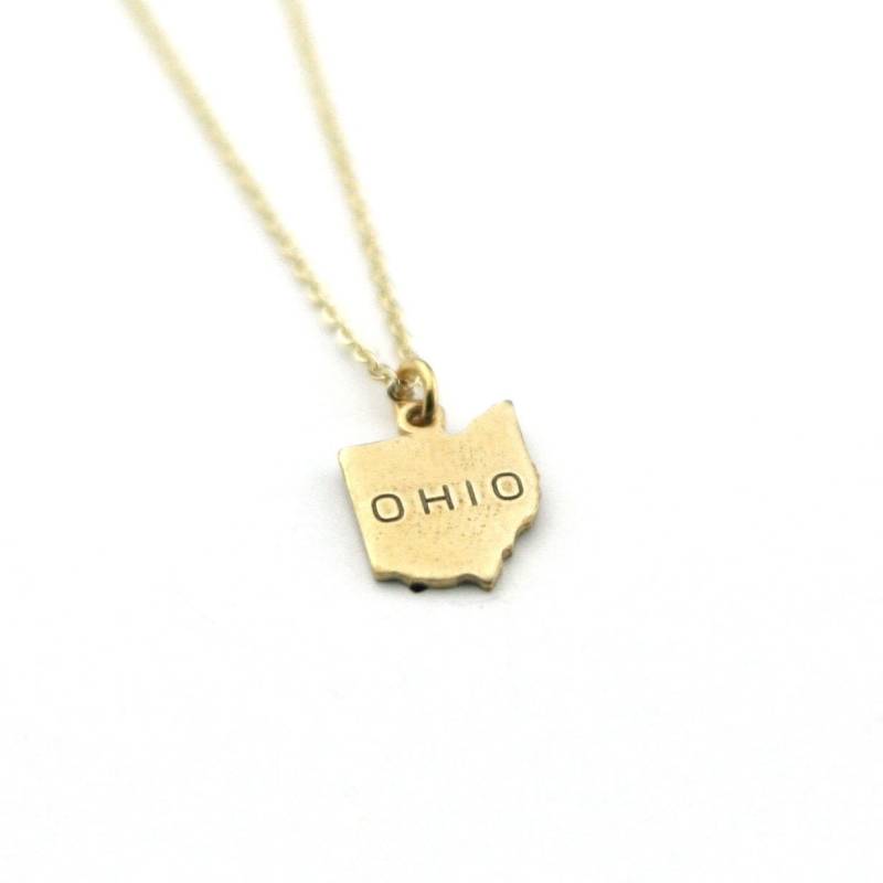 Ohio State Name Halskette | Umzugsgeschenk Bester Freund Zustand Liebe Messing Schmuck Heimatstadt Geschenk Andenken Heimatland von peachtreelane
