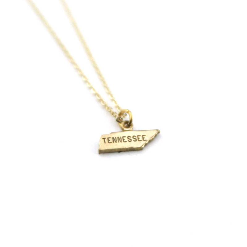 Tennessee State Name Halskette | Umzugsgeschenk Bester Freund Zustand Liebe Messing Schmuck Hergestellt in Den Usa Andenken Geschenk Heimatland Tennessee State Name Halskette | Umzugsgeschenk Bester Freund Zustand Liebe Messing Schmuck Hergestellt in Den Usa Andenken Geschenk Heimatland von peachtreelane