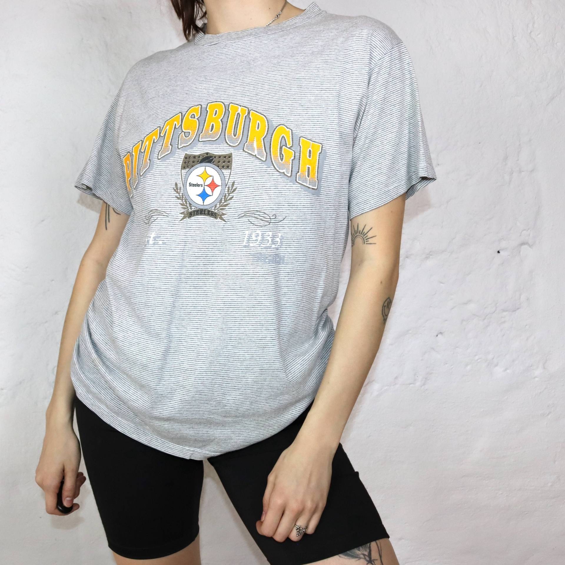 Vintage 80Er 90Er Trench Ultra Pittsburgh Steelers T-Shirt Gestreift Grau M von peakofvintage