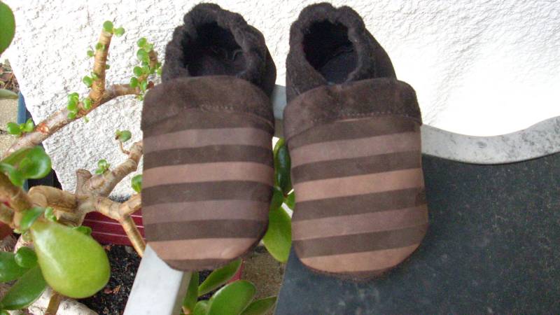 Lederpuschen Braun Gestreift Gr.26 Unikat von pelzdesign