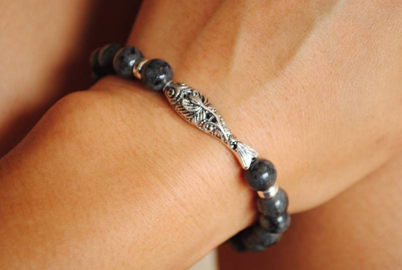 Charmante Designed "Schwarze Labradorit" Armband Mit Silber Beads Charmante Designed "Schwarze Labradorit" Armband Mit Silber Beads von penny1881