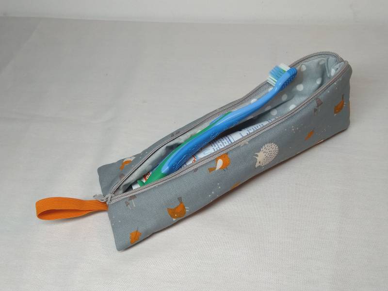 Zahnbürstentasche, Reiseetui, Schminktasche, Krimskramstasche, Stifteetui von peppaKus