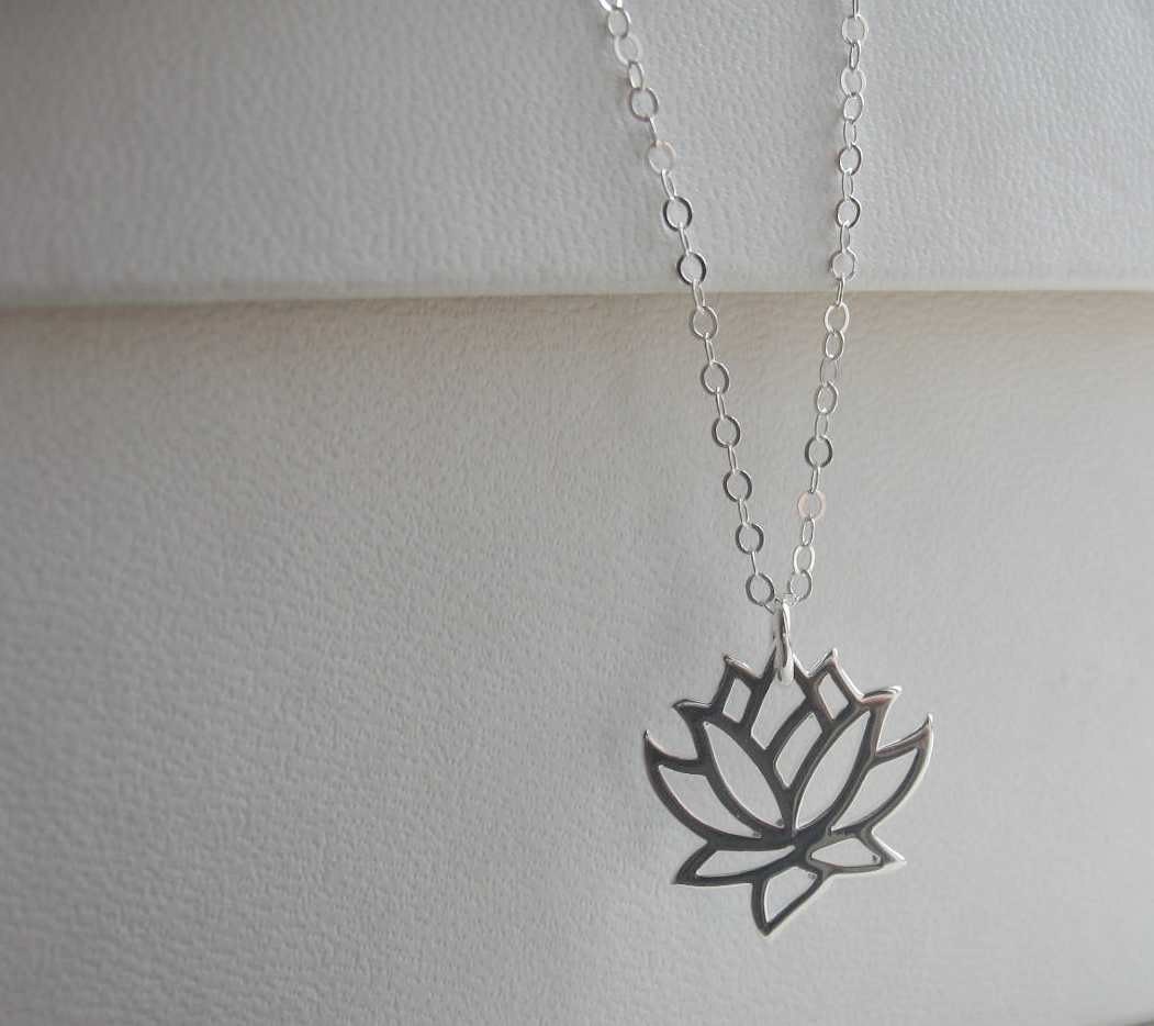 Lotus Blume Halskette, Sterling Silber Halskette Für Einen Guten Zweck von perfect