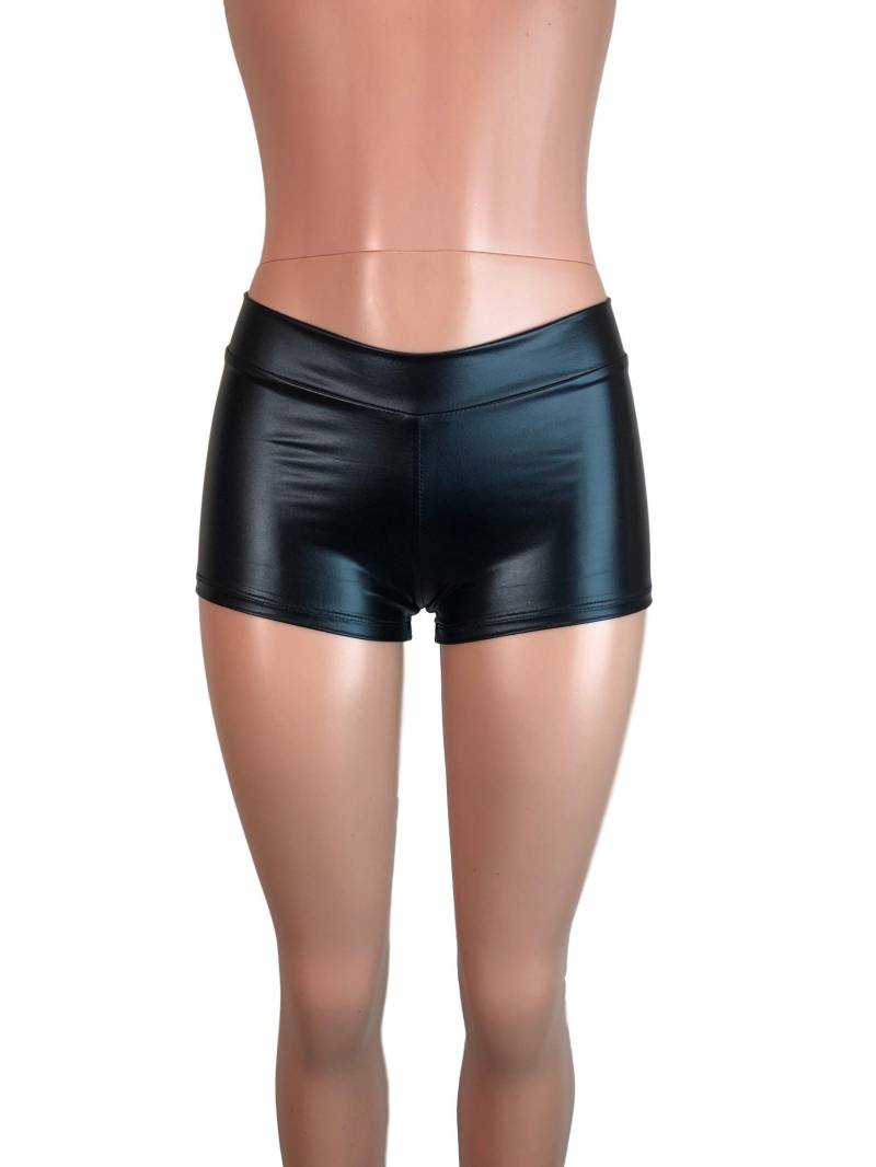 Low Rise Booty Shorts - Schwarz Metallic Wet Look Rave Kunstleder Festival Pole Fitness Luftleistung von peridotcloth