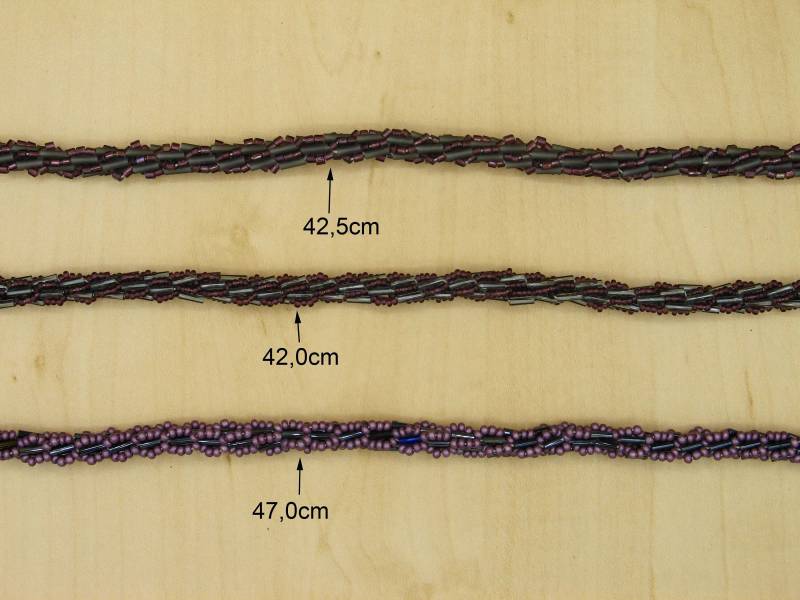 Häkelkette Mit Stiftperlen; Lila-Grau - 1 Modell Je Nach Auswahl von perlenschmuckdesign