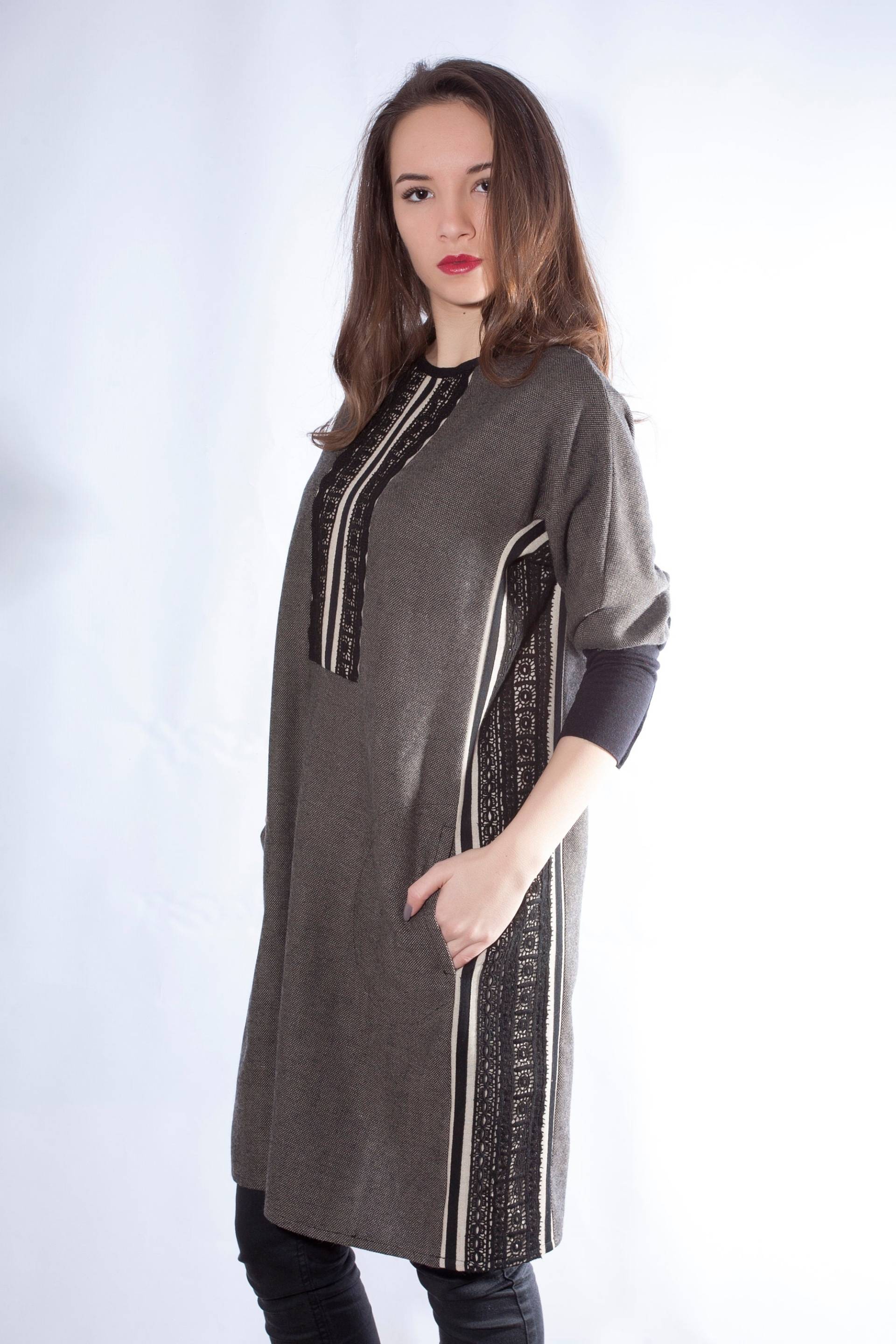 Spitzenkleid, Wollkleid, Winterkleid, Dunklen Grauen Kleid, Plus Size Kleidung, Oversized Knielange Folklore von perotoknitwear