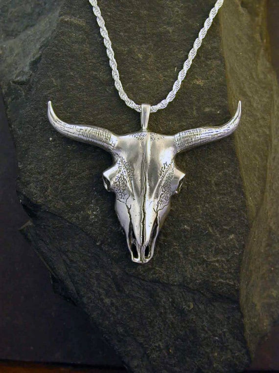 925Er Silber Großer Kuh Lenkschädel Anhänger An Einer Sterling Kette von peteconder