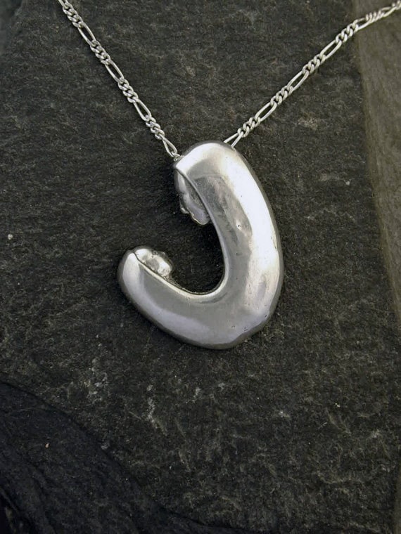 Sterling Silber Madonna Und Kind-Anhänger An Einer Kette Aus Sterlingsilber von peteconder