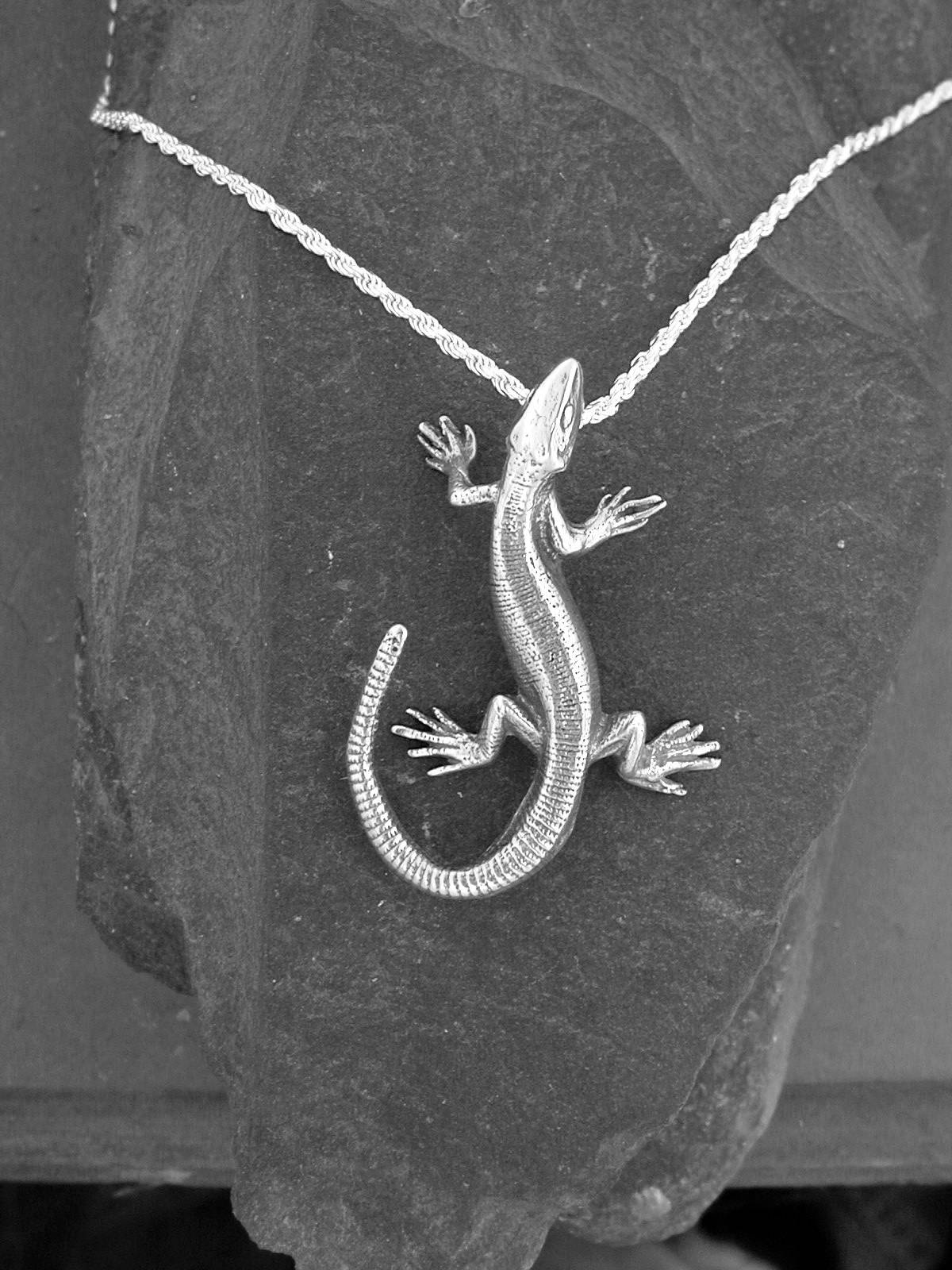 sterling Silber Eidechse Anhänger An Schwerer Seilkette von peteconder
