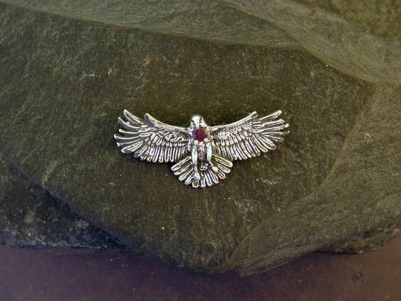 sterling Silber Falken Brosche Mit Feinem Chrom Pyrope Granat von peteconder