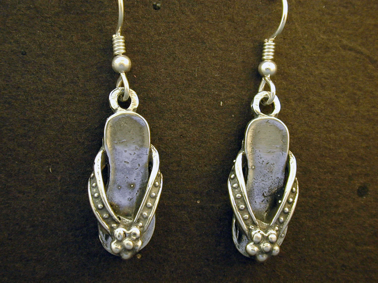 sterling Silber Flip-Flop-Schuh Auf Schwere Französisch Drähte von peteconder