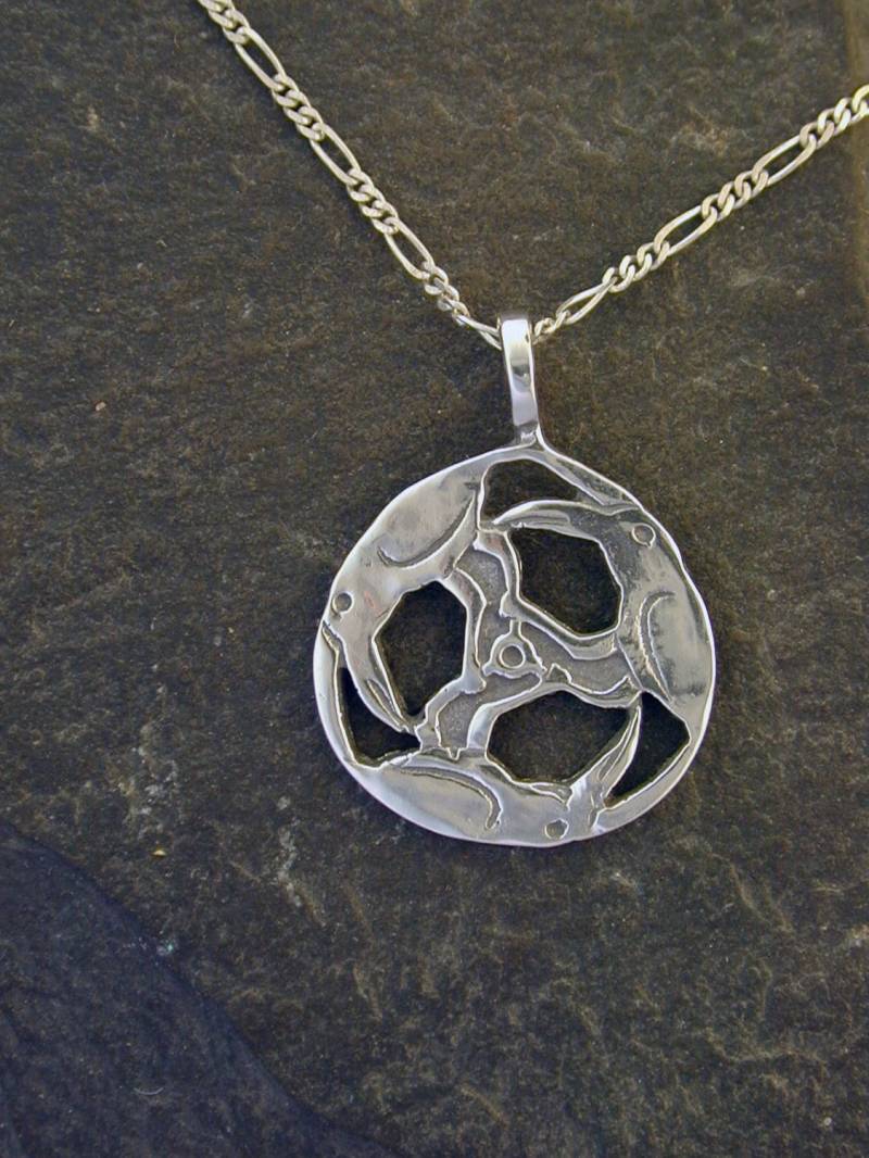 sterling Silber Krähe Anhänger An Einer Kette von peteconder